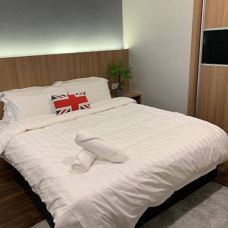 3Bedroom Rex Apartment 5Min Drive To Vivacity Kuching Buitenkant foto